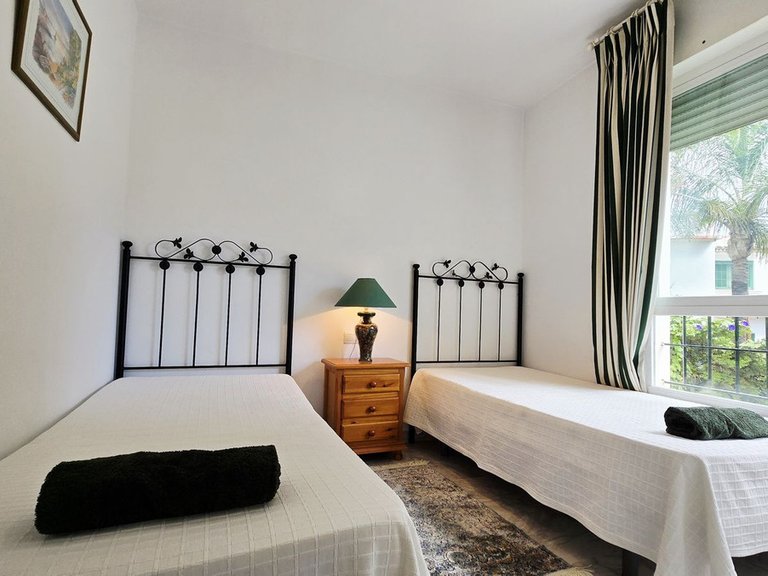 Apartment for Sale in Nueva Andalucía, Malaga 19