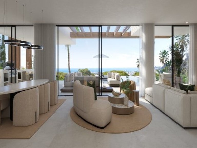 Villa for Sale in New Golden Mile, Malaga 5