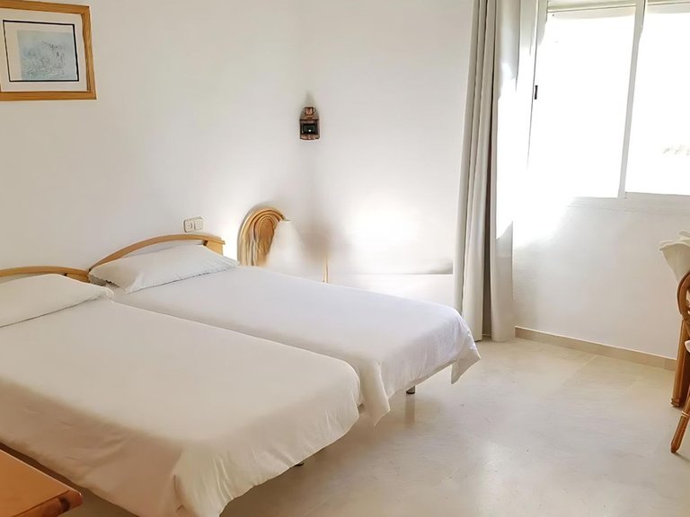 Apartment for Sale in Estepona, Malaga 14