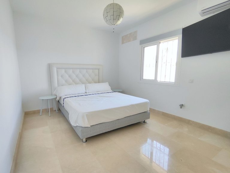 Villa for Sale in Estepona, Malaga 21