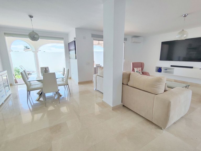 Villa for Sale in Estepona, Malaga 23