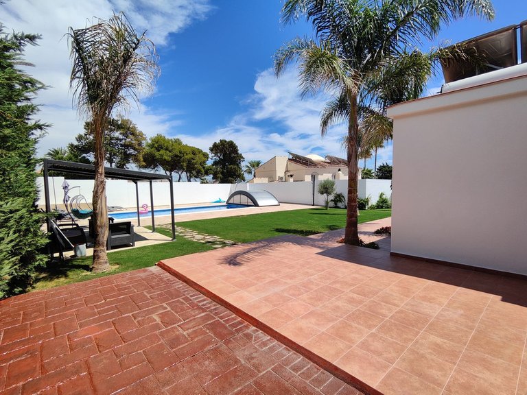 Villa for Sale in Estepona, Malaga 34