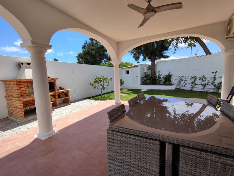 Villa for Sale in Estepona, Malaga 40