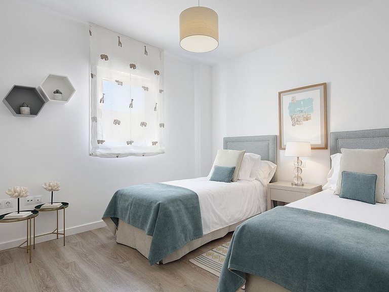 Apartment for Sale in Nueva Andalucía, Malaga 11