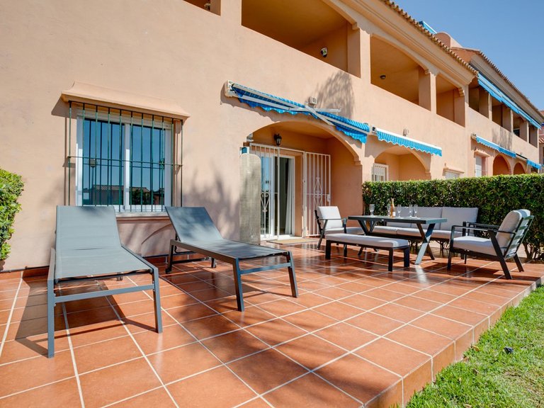 Apartment for Sale in Costa del Sol, Estepona, Malaga 2