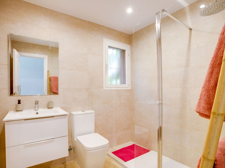 Apartment for Sale in Costa del Sol, Estepona, Malaga 9