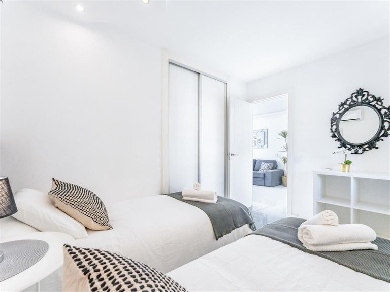 Apartment for Sale in Costa del Sol, Benalmadena Costa, Malaga 14