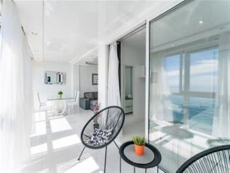 Apartment for Sale in Costa del Sol, Benalmadena Costa, Malaga 17