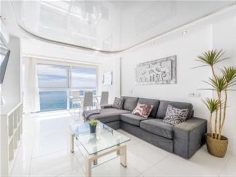 Apartment for Sale in Costa del Sol, Benalmadena Costa, Malaga 4