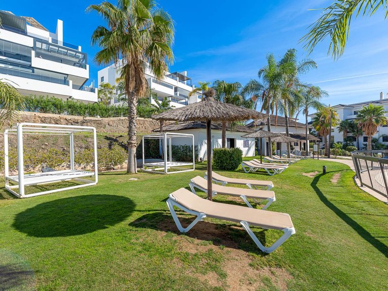 Apartment for Sale in Costa del Sol, Estepona, Malaga 26