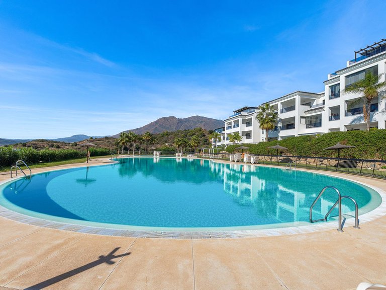 Apartment for Sale in Costa del Sol, Estepona, Malaga 27