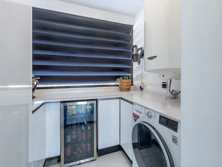 Apartment for Sale in Costa del Sol, Estepona, Malaga 9