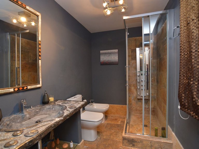 Apartment for Sale in Puerto Banús, Malaga 13