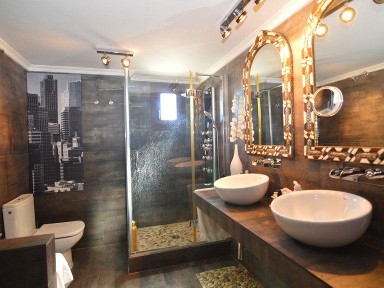 Apartment for Sale in Puerto Banús, Malaga 21