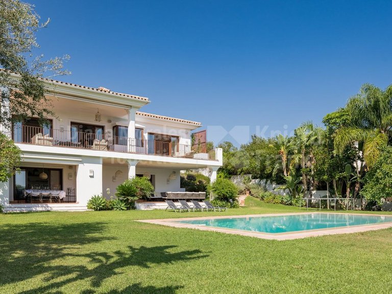 Villa for Sale in Marbella, Malaga 19