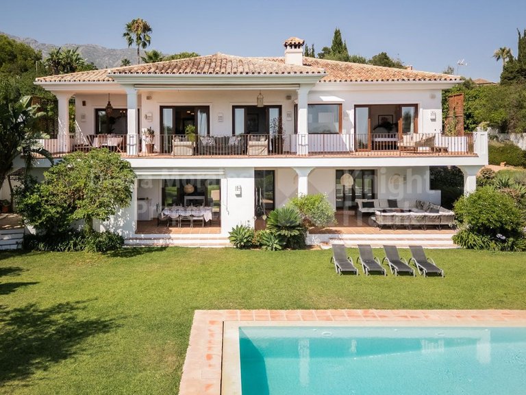 Villa for Sale in Marbella, Malaga 20