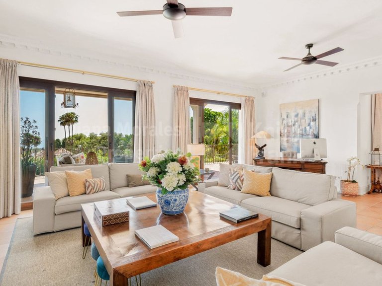 Villa for Sale in Marbella, Malaga 30
