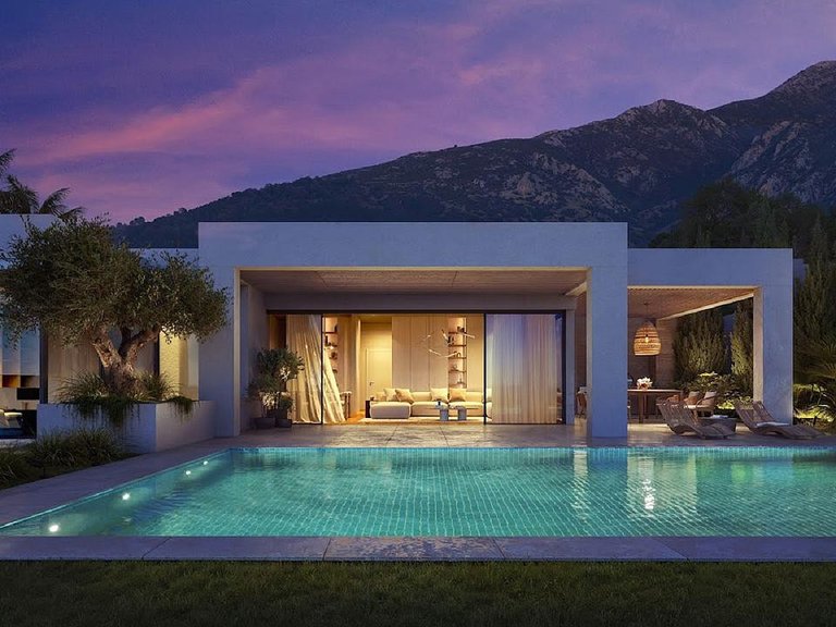 Villa for Sale in Mijas Costa, Malaga 1