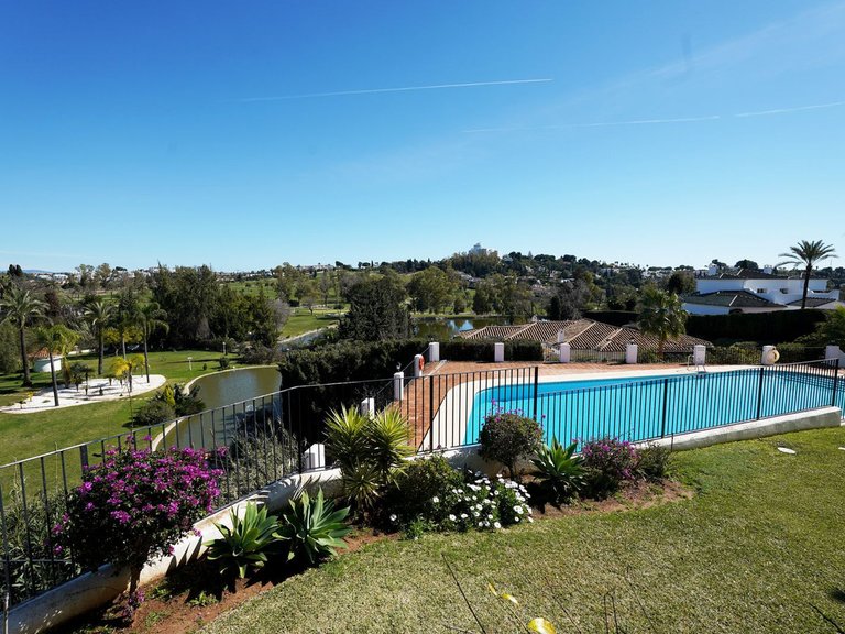 Apartment for Sale in El Paraiso, Malaga 17