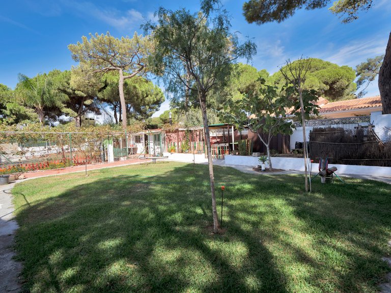Plot for Sale in Marbella, Malaga 3