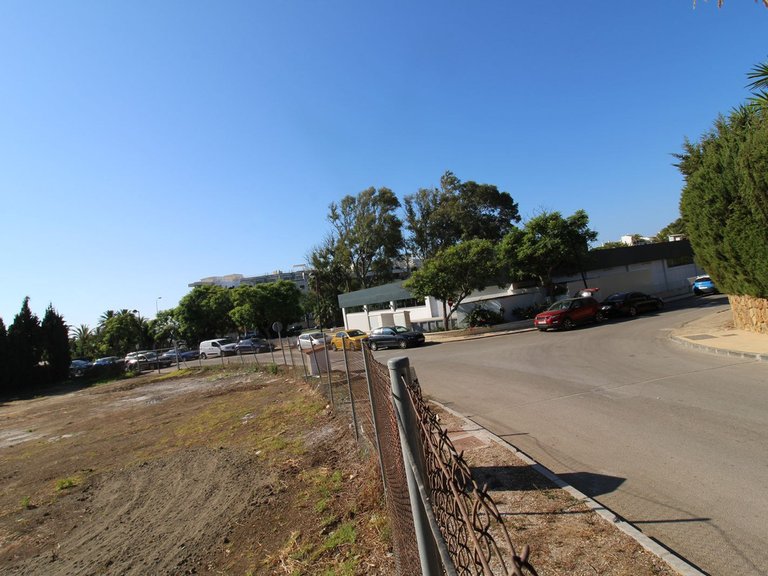 Plot for Sale in The Golden Mile, Malaga 2