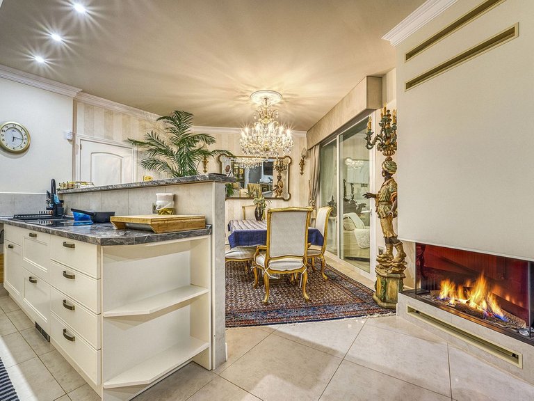 Villa for Sale in Hacienda Las Chapas, Malaga 14