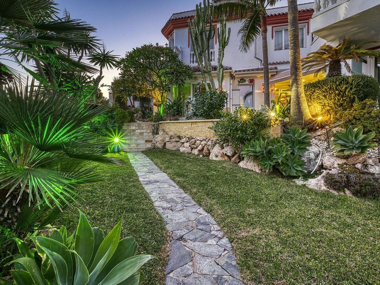 Villa for Sale in Hacienda Las Chapas, Malaga 22