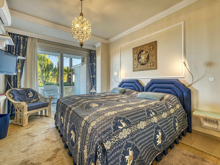 Villa for Sale in Hacienda Las Chapas, Malaga 24