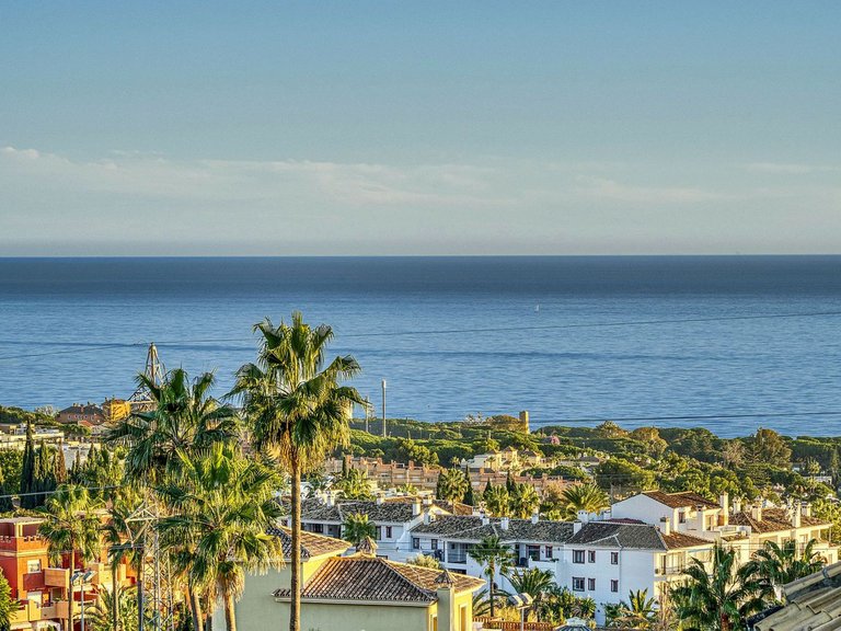 Villa for Sale in Hacienda Las Chapas, Malaga 32