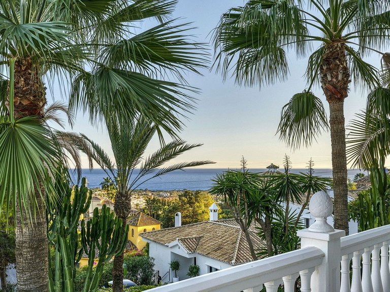 Villa for Sale in Hacienda Las Chapas, Malaga 35