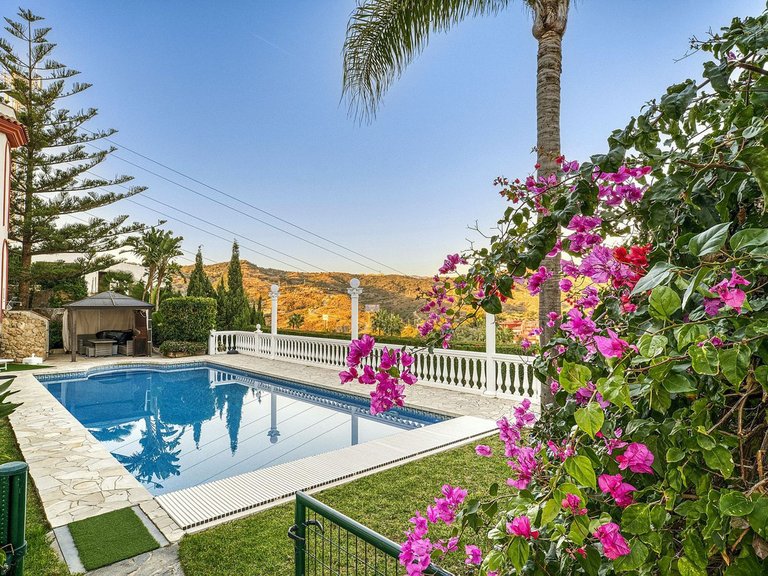 Villa for Sale in Hacienda Las Chapas, Malaga 37