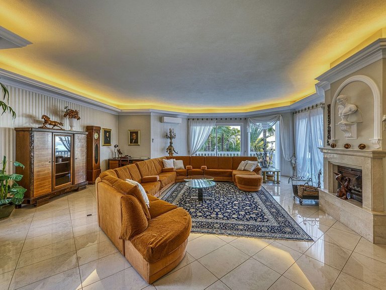 Villa for Sale in Hacienda Las Chapas, Malaga 47