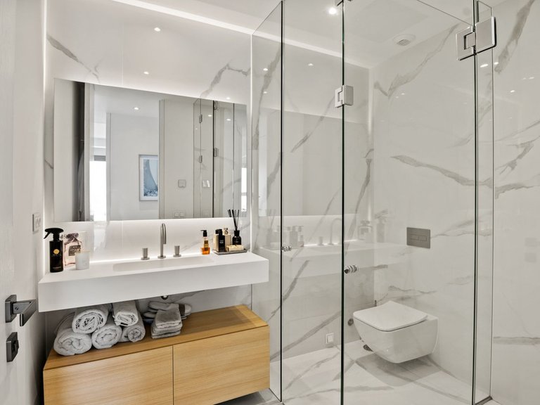 Apartment for Sale in Benahavís, Malaga 17