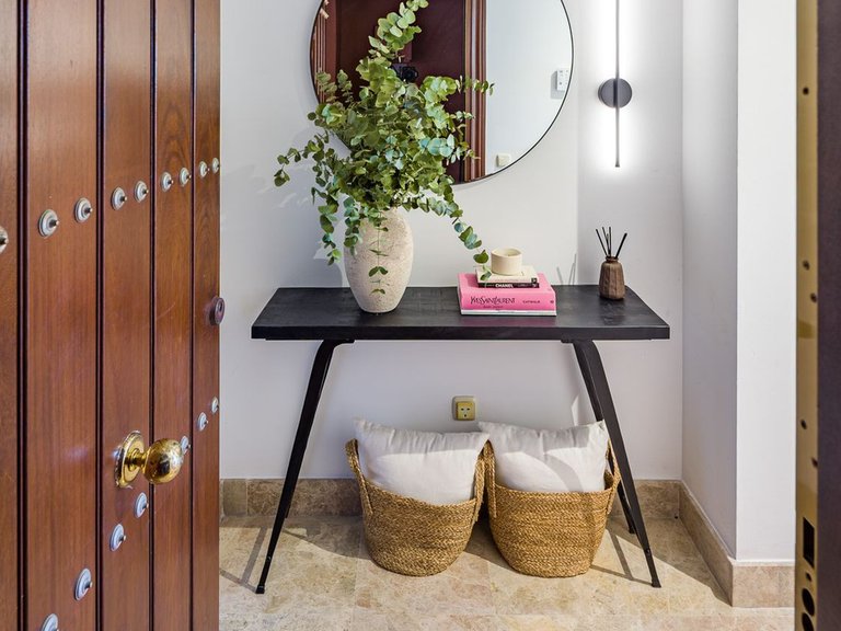 Apartment for Sale in Nueva Andalucía, Malaga 9