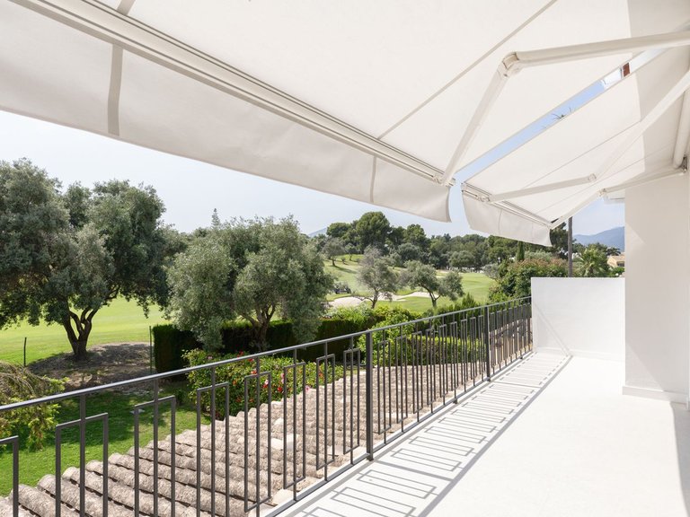 Town House for Sale in Nueva Andalucía, Malaga 17