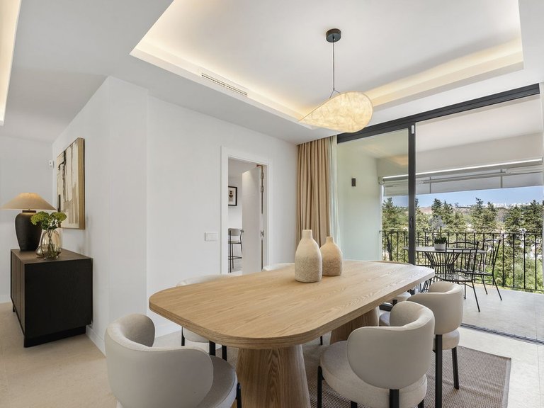 Town House for Sale in Nueva Andalucía, Malaga 26