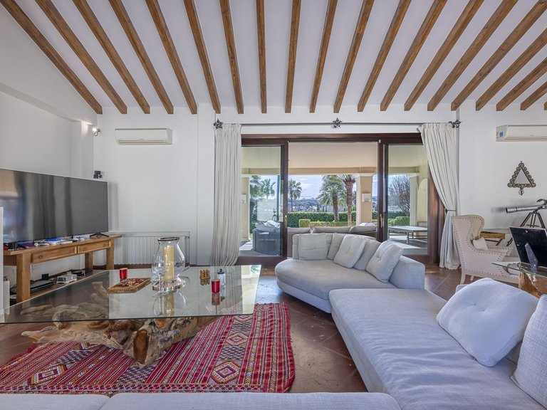 Villa for Sale in Sotogrande, Malaga 12