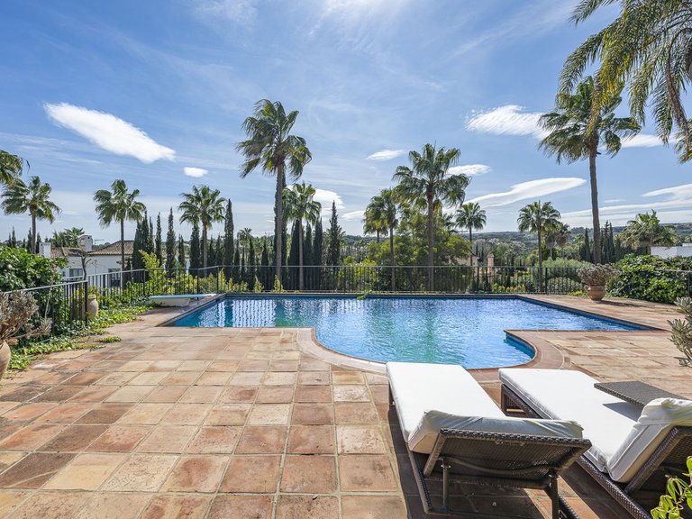 Villa for Sale in Sotogrande, Malaga 4