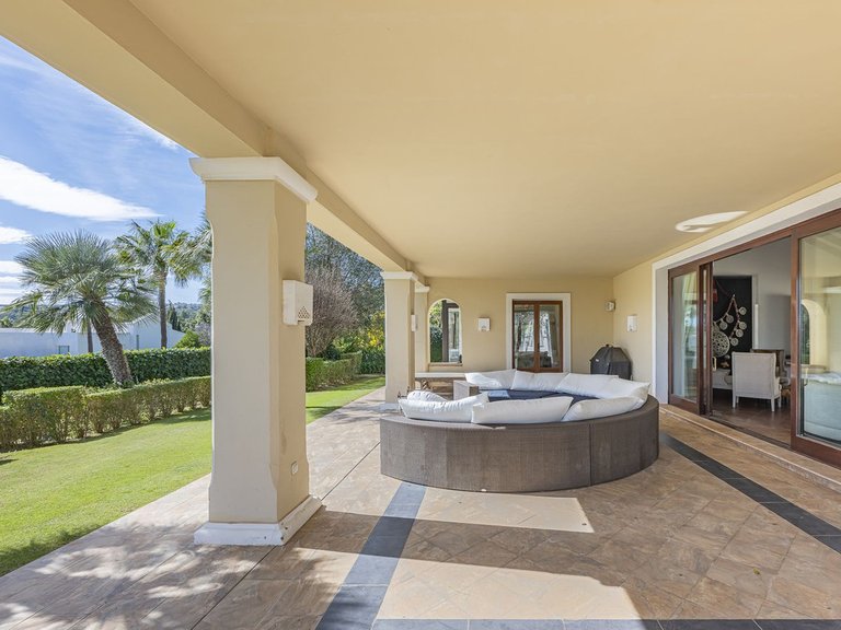 Villa for Sale in Sotogrande, Malaga 6