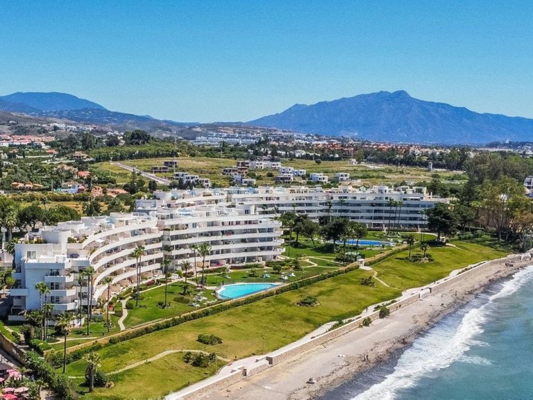 Apartment for Sale in Estepona, Malaga 10