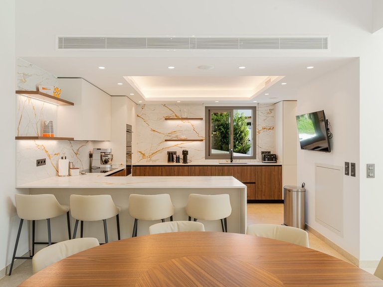 Villa for Sale in Marbella, Malaga 12