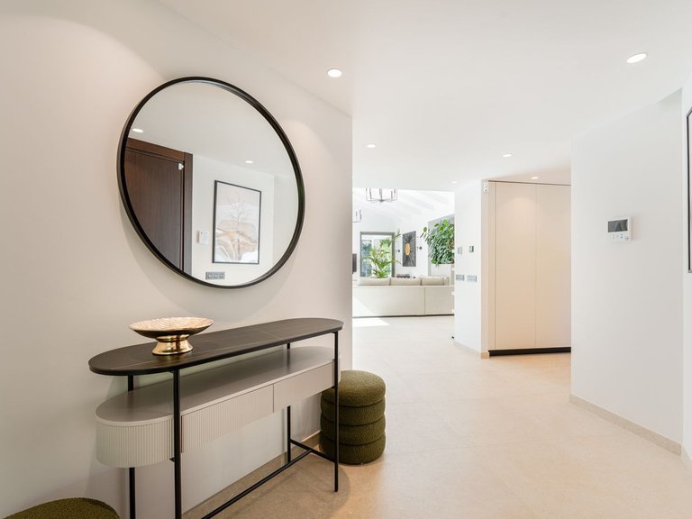 Villa for Sale in Marbella, Malaga 17