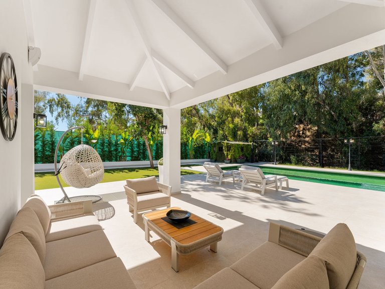 Villa for Sale in Marbella, Malaga 24