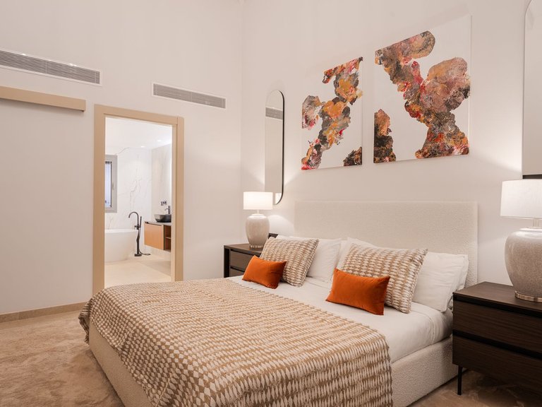 Villa for Sale in Marbella, Malaga 32