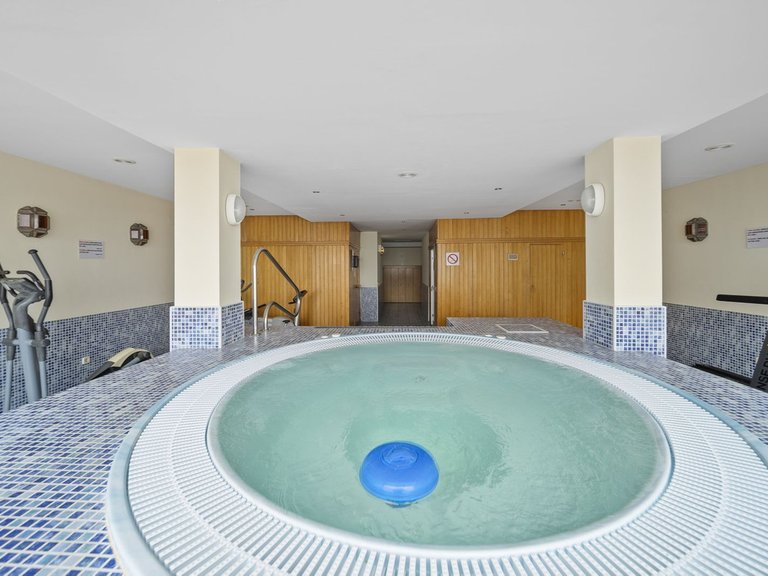 Apartment for Sale in Costa del Sol, Benalmadena, Malaga 17