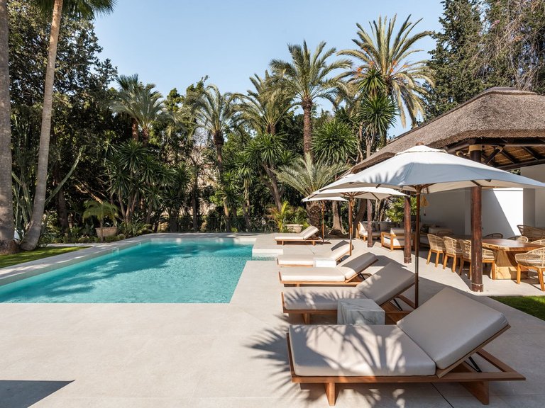 Villa for Sale in Marbella, Malaga 14