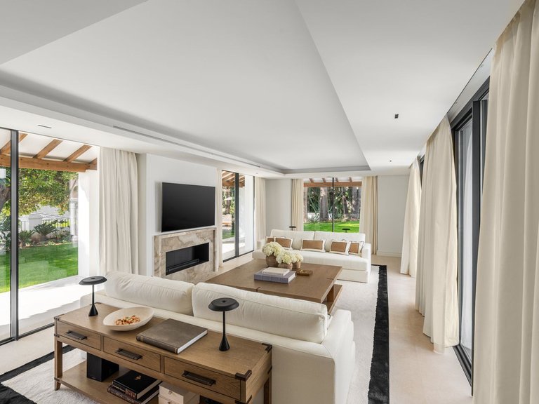 Villa for Sale in Marbella, Malaga 2
