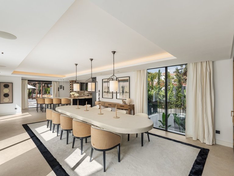 Villa for Sale in Marbella, Malaga 6