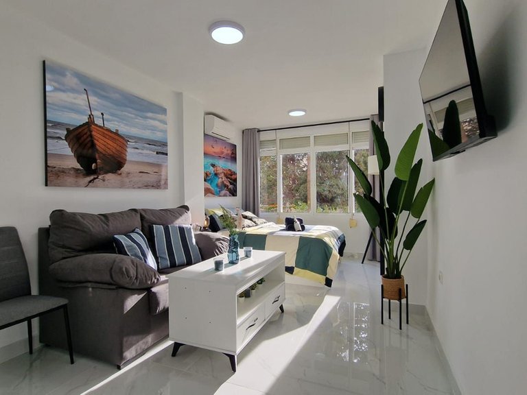 Apartment for Sale in Benalmadena Costa, Malaga 1