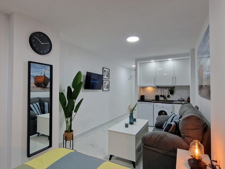 Apartment for Sale in Benalmadena Costa, Malaga 7